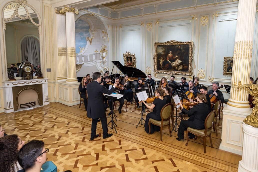 Music in the museum – элитарный Баку в классической музыке и картинах