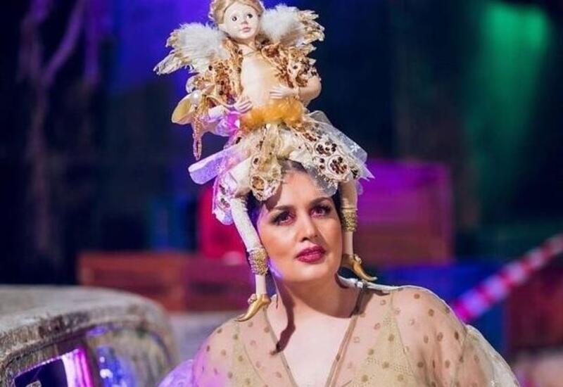 Elzanın əsgərlimiz üçün oxuduğu konsertdə geyimi müzakirə yaratdı