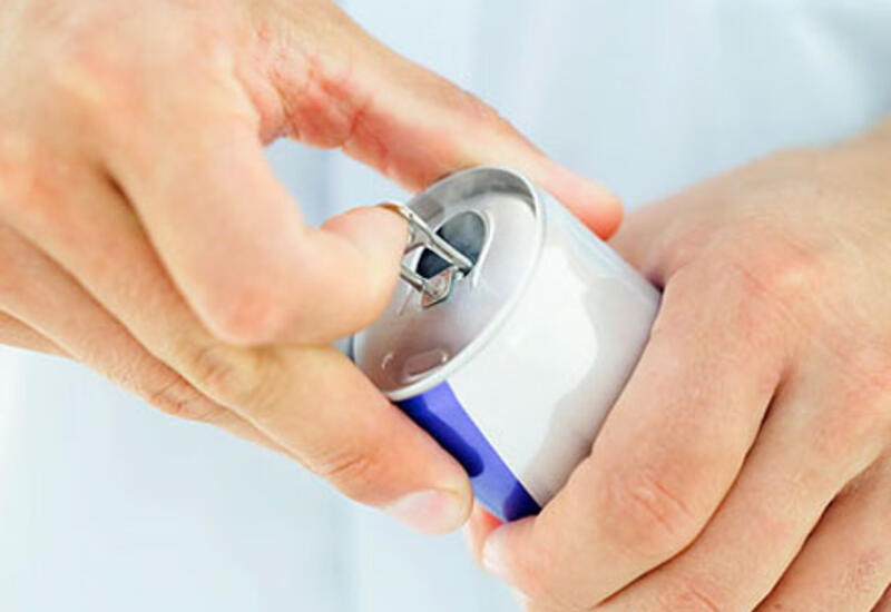 Enerji içkiləri ilə bağlı XƏBƏRDARLIQ: Qəfil ölümə səbəb ola bilər