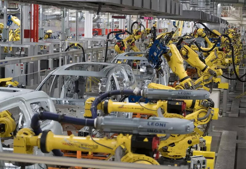 Stellantis останавливает два завода