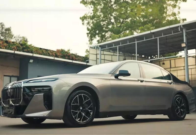В Индии стали переделывать старые BMW 7-Series F02 в новые G70