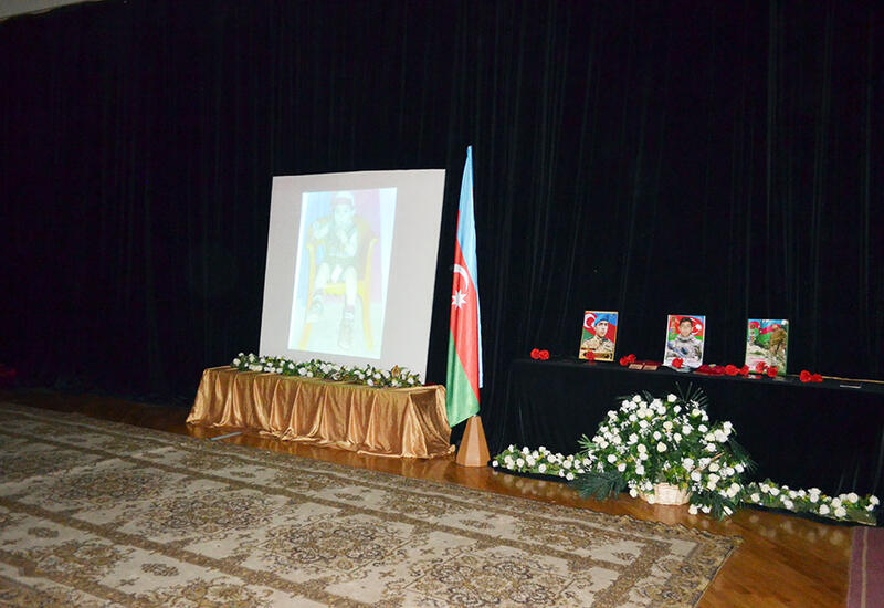 Şəhid əsgər Eynəliyev Samrad İkram oğlunun xatirəsinə anım mərasimi keçirilib