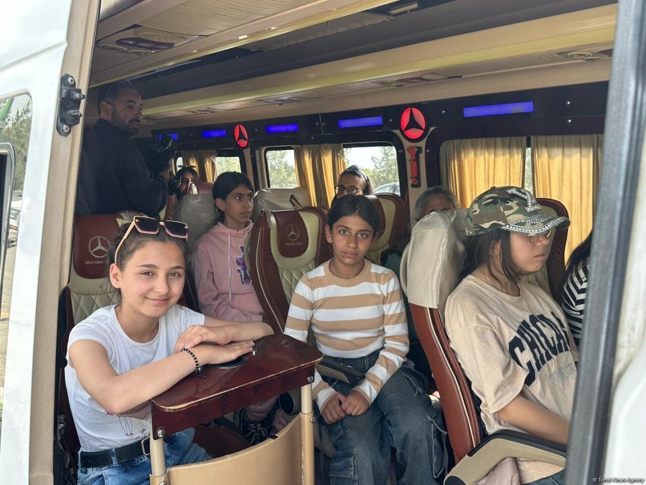 Suqovuşana daha 53 ailə köçürüldü