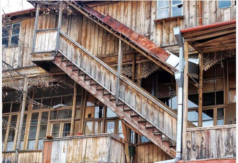 Nə təmir etməyə, nə də sökməyə icazə verilir