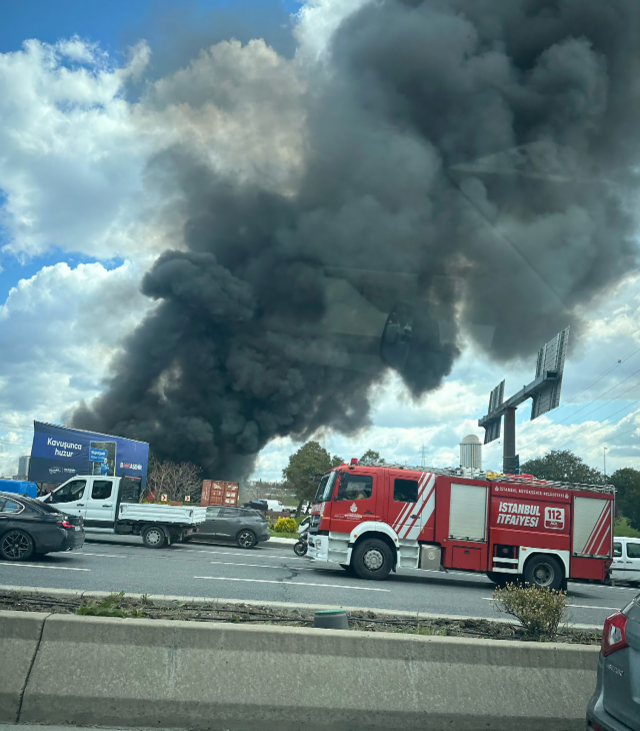 Türkiyədə anbarda güclü partlayış