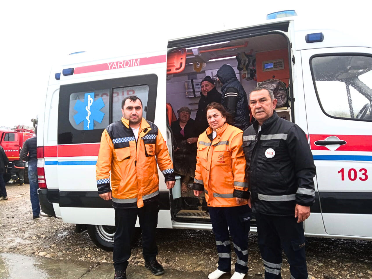 Yağışlı havaya görə təcili tibbi yardıma neçə nəfər müraciət edib?