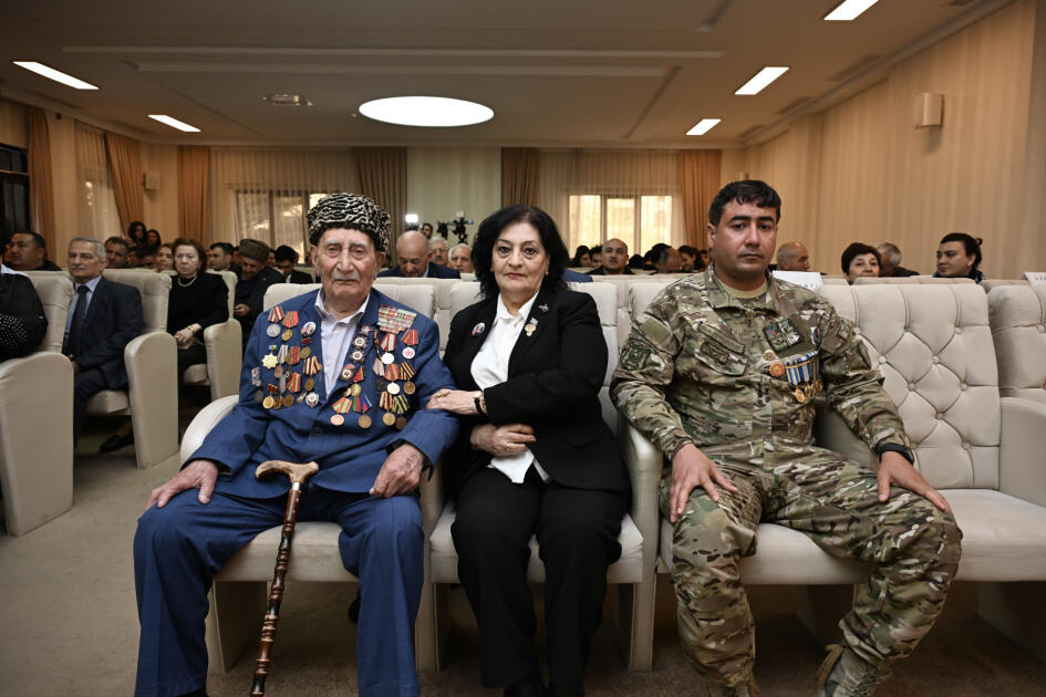 “Azərbaycanın İkinci Dünya savaşında rolu” mövzusunda konfrans keçirilib