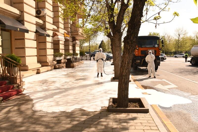 Bu gün Bakının 550 küçəsi yuyulub