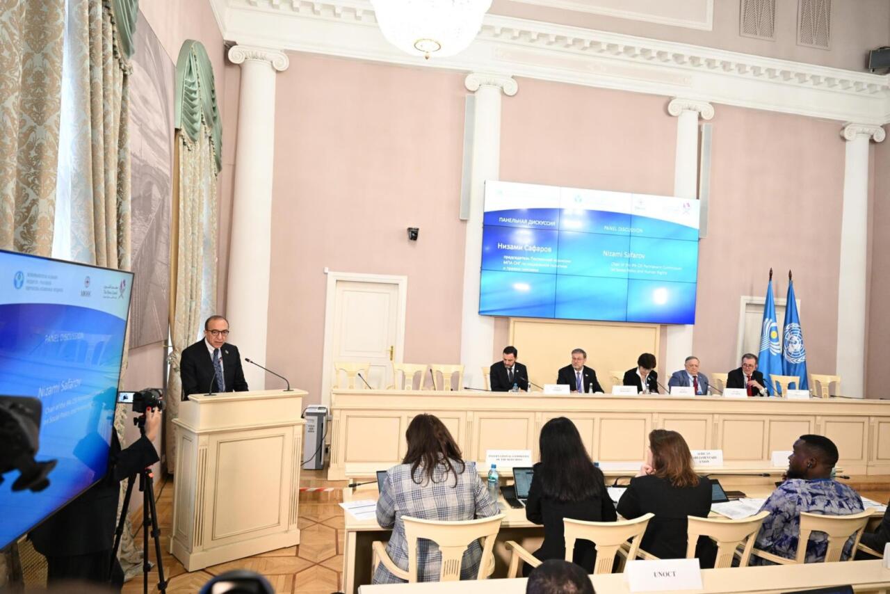Низами Сафаров выступил на международной конференции в Санкт-Петербурге