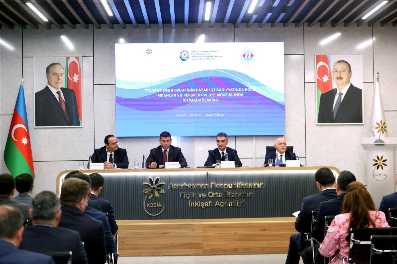 Ticarət şəbəkələrinin fəaliyyəti ilə bağlı ictimai müzakirə təşkil olunub