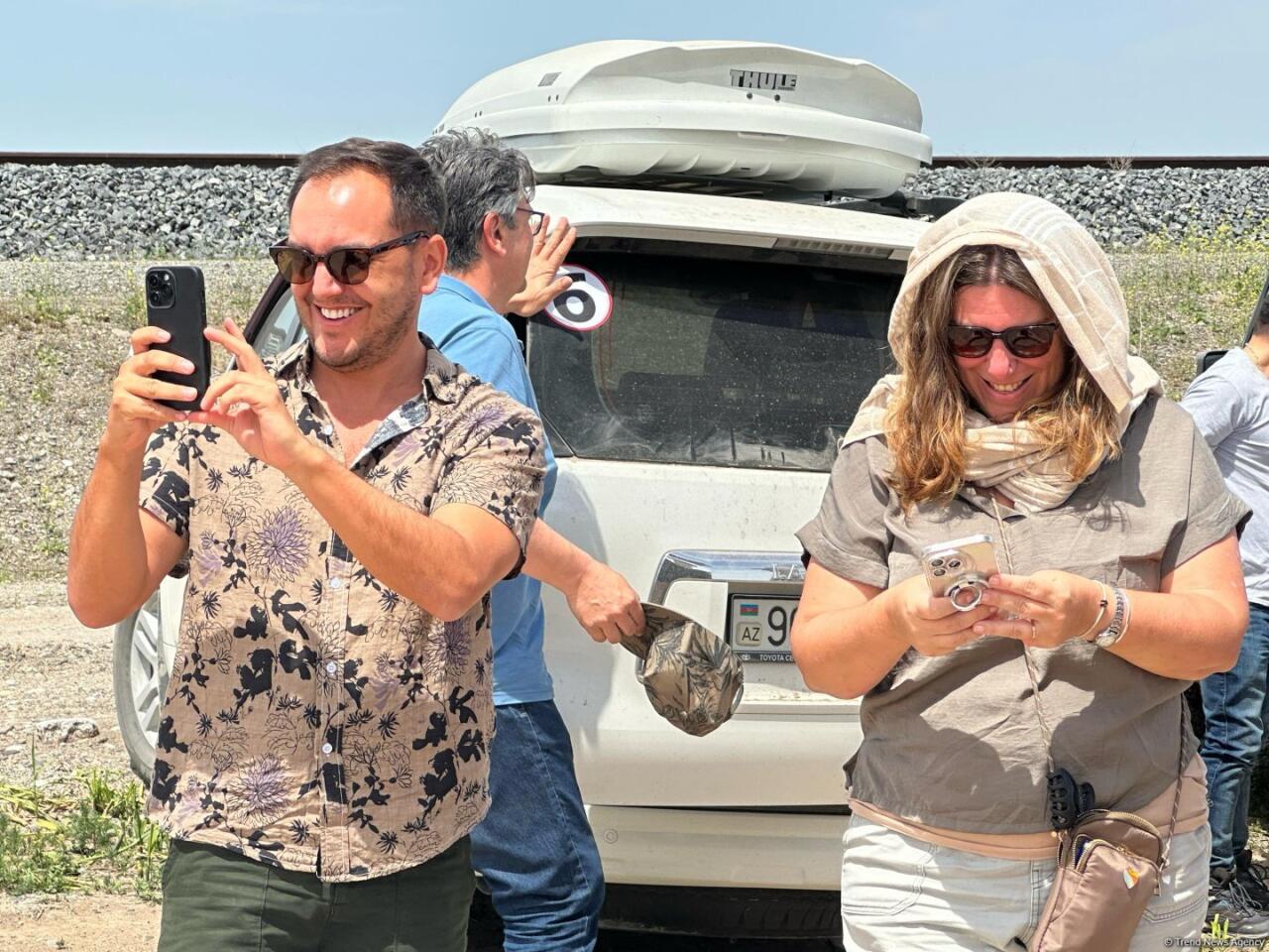 “NomadMania” səyyah klubunun üzvləri Cəbrayılda döyüş sursatının zərərsizləşdirilməsini izləyiblər