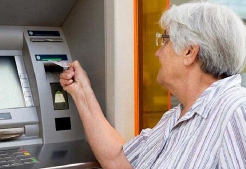 Saatlıq iş rejiminə keçid maaşlara təsir edəcək?