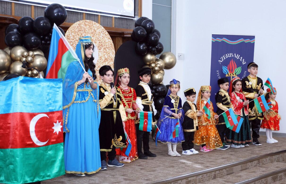 Azərbaycan mədəniyyəti Kanadada uğurla təbliğ edilib