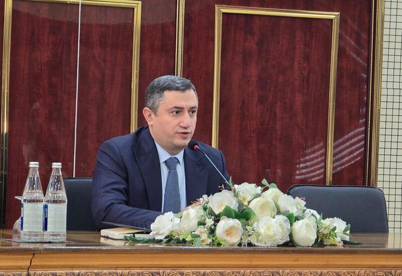 В Баку проходит конференция о роли Конституции в защите Азербайджана