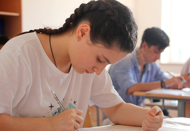 İmtahandan əvvəl bu meyvəni yeyin