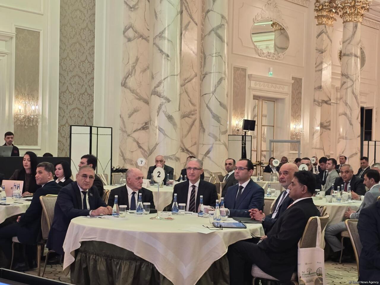 В Баку проходит IV Форум по развитию агробизнеса