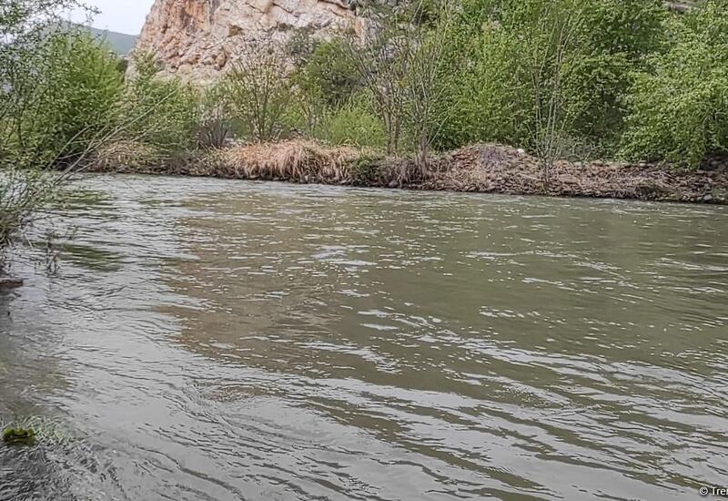 В реках Азербайджана зафиксирован резкий подъем воды