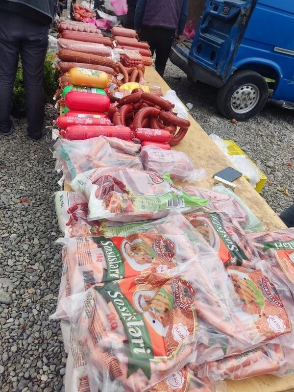 В Барде остановили продажу непригодных продуктов