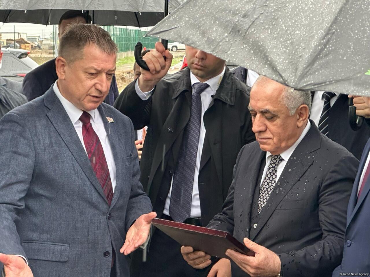 Belarus Ağdama xüsusi təyinatlı nəqliyyat vasitəsi hədiyyə edib