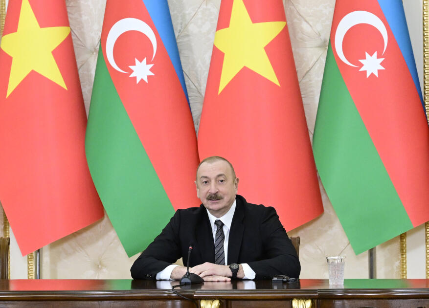 Президент Ильхам Алиев и Генеральный секретарь То Лам выступили с заявлениями для прессы