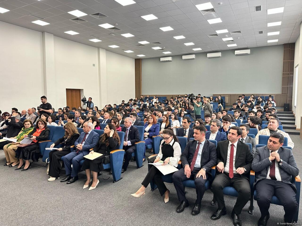 В Ханкенди прошла научная конференция, посвященная Конституции и наследию Гейдара Алиева