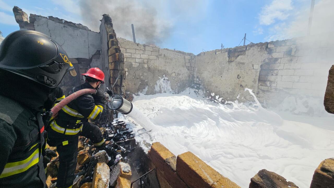 Abşeronda sexdəki yanğın söndürülüb