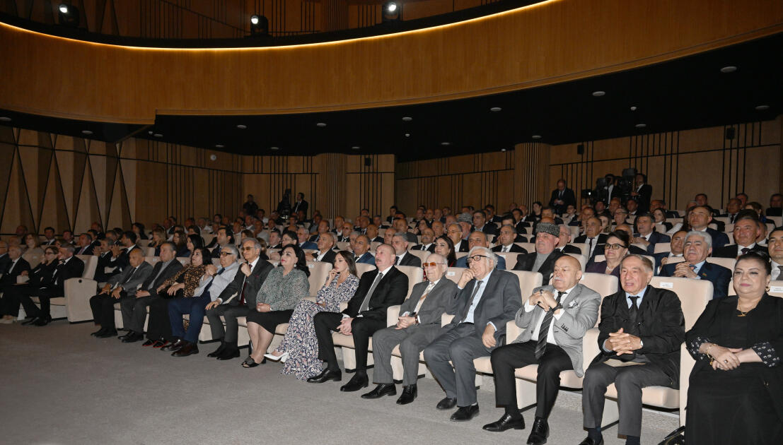 Prezident İlham Əliyev və birinci xanım Mehriban Əliyeva Ağdam Muğam Mərkəzinin açılışında iştirak ediblər