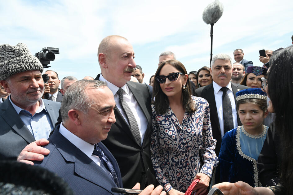 Prezident İlham Əliyev və birinci xanım Mehriban Əliyeva Ağdam Muğam Mərkəzinin açılışında iştirak ediblər