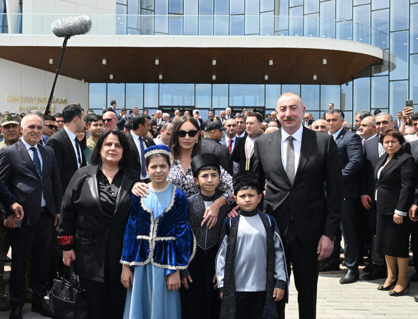 Prezident İlham Əliyev və birinci xanım Mehriban Əliyeva Ağdam Muğam Mərkəzinin açılışında iştirak ediblər
