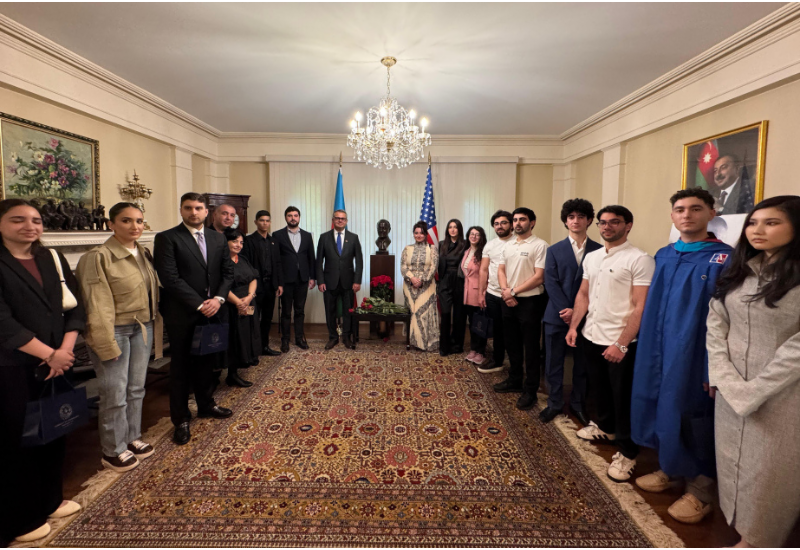 Vaşinqtonda Ümummilli Lider Heydər Əliyevin xatirəsi anılıb