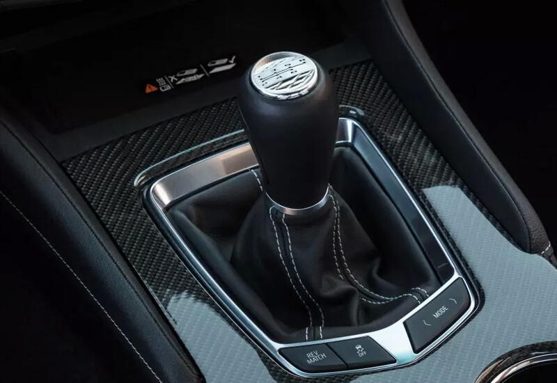 Cadillac научит американские спецслужбы управляться с «механикой»