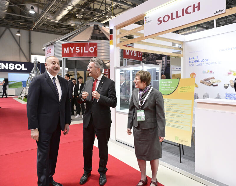Prezident İlham Əliyev “InterFood Azerbaijan” və “Caspian Agro” sərgiləri ilə tanış olub