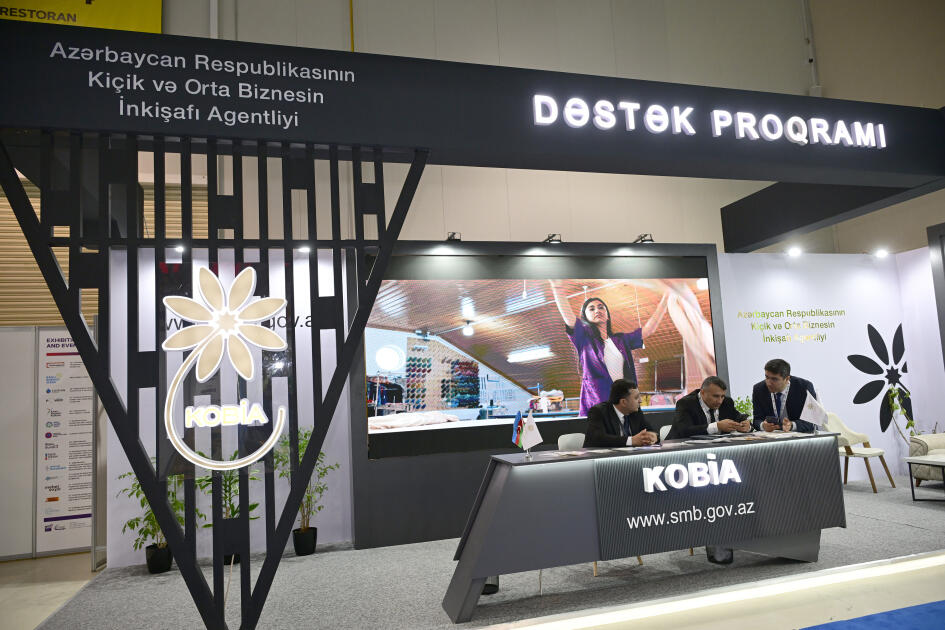 Prezident İlham Əliyev “InterFood Azerbaijan” və “Caspian Agro” sərgiləri ilə tanış olub