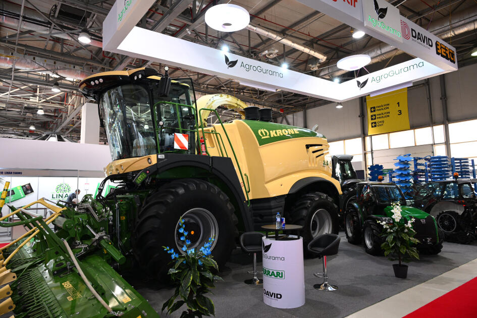 Prezident İlham Əliyev “InterFood Azerbaijan” və “Caspian Agro” sərgiləri ilə tanış olub