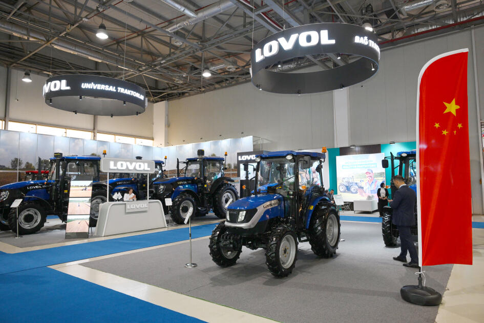 Prezident İlham Əliyev “InterFood Azerbaijan” və “Caspian Agro” sərgiləri ilə tanış olub