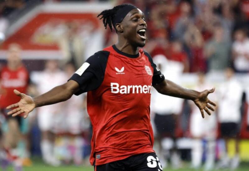 "Bayer"in futbolçusu "Liverpul"a keçir