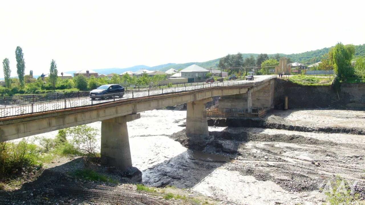 Qəzalı körpünün yerində yenisinin inşasına başlanıldı