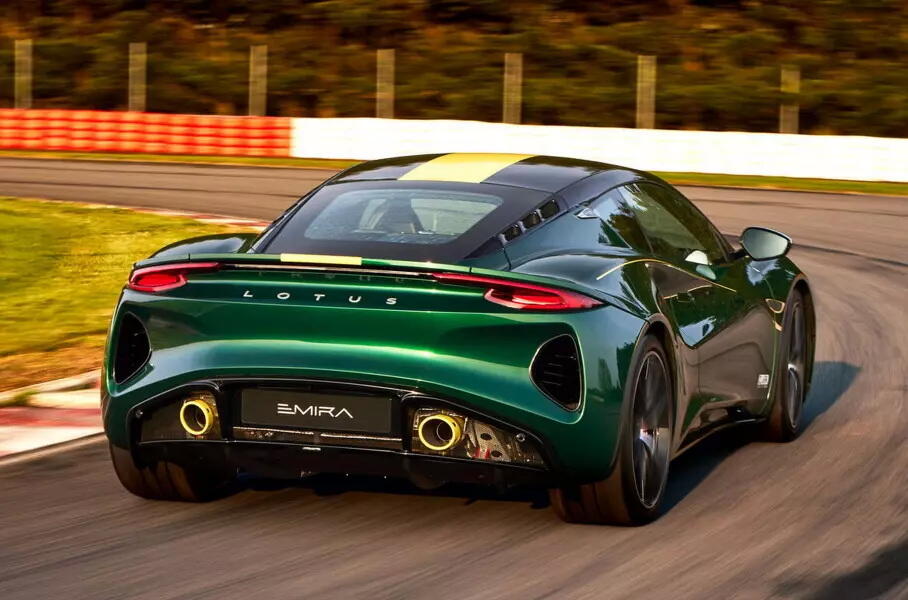 Lotus выпустил спецверсию Emira в честь титула Джима Кларка
