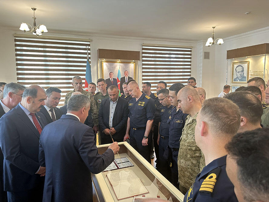 Турция ознакомилась с возможностями морского спецназа Азербайджана