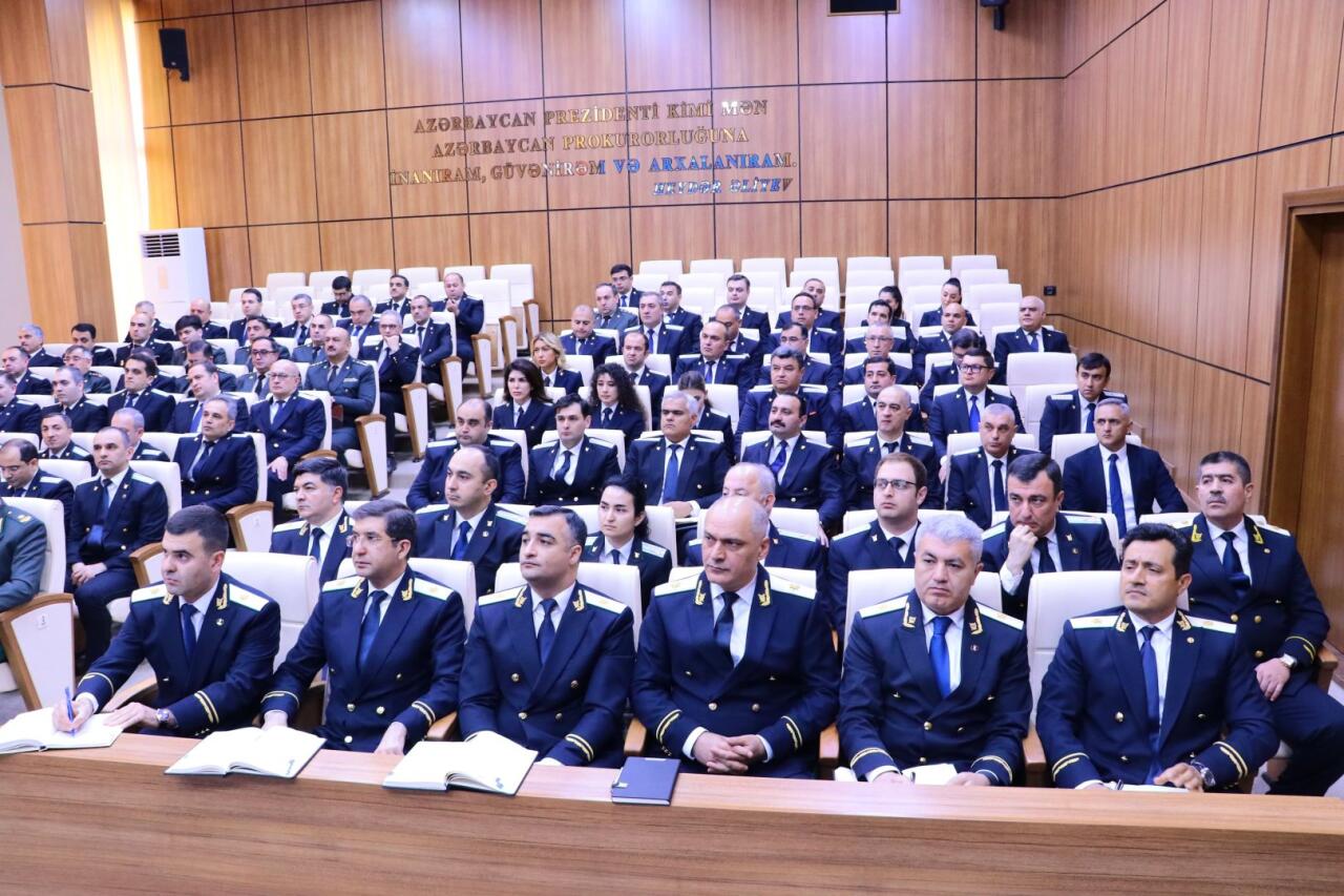 Baş Prokurorluqda əməliyyat müşavirəsi keçirilib