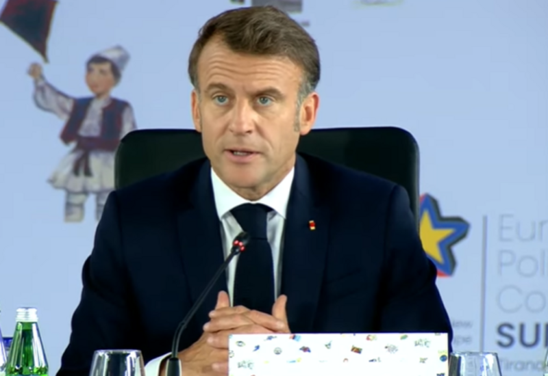 Макрон заявил о сдвиге в сторону "мира без правил"