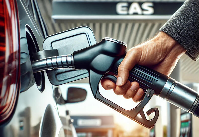 4 ayda Azərbaycanda avtomobil benzini istehsalı 17% azalıb