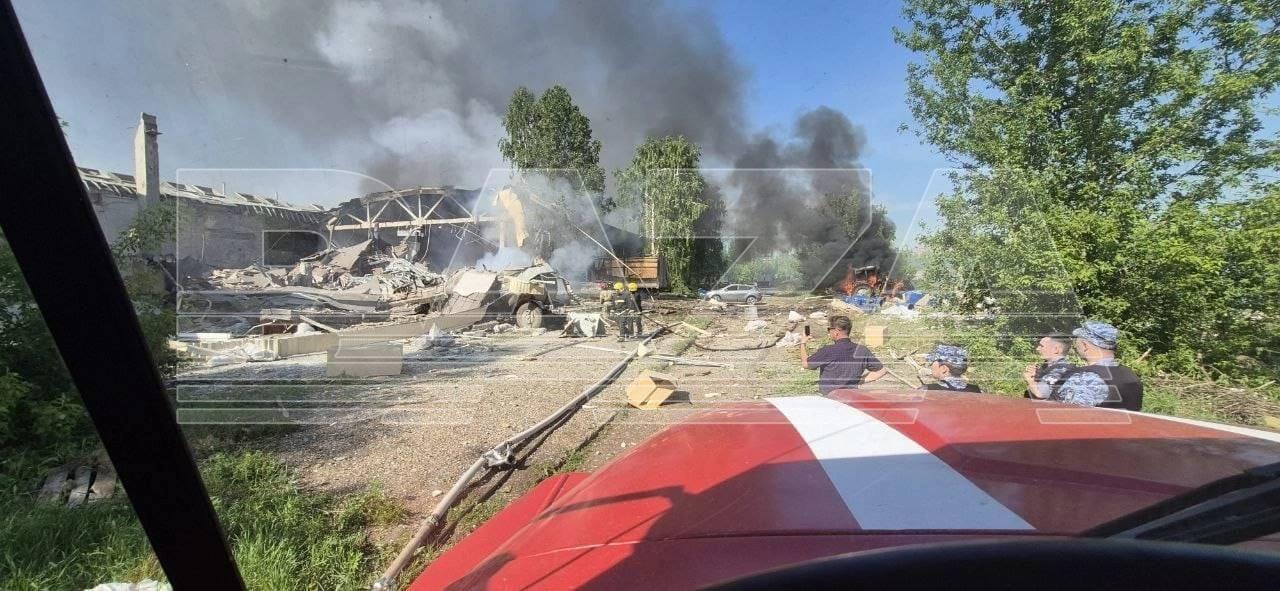 Взрыв на предприятии в России