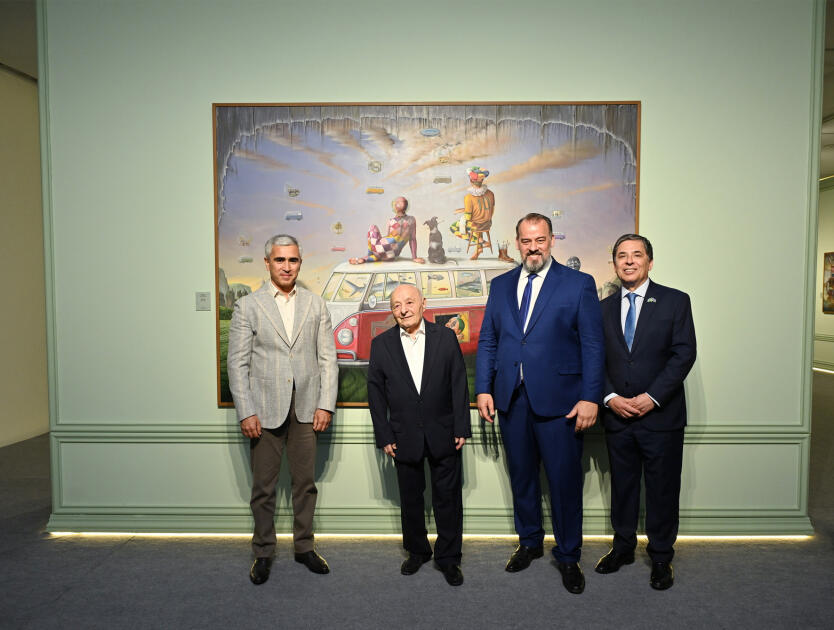 Heydər Əliyev Mərkəzində braziliyalı rəssam Luiz de Souzanın sərgisinin açılışı olub
