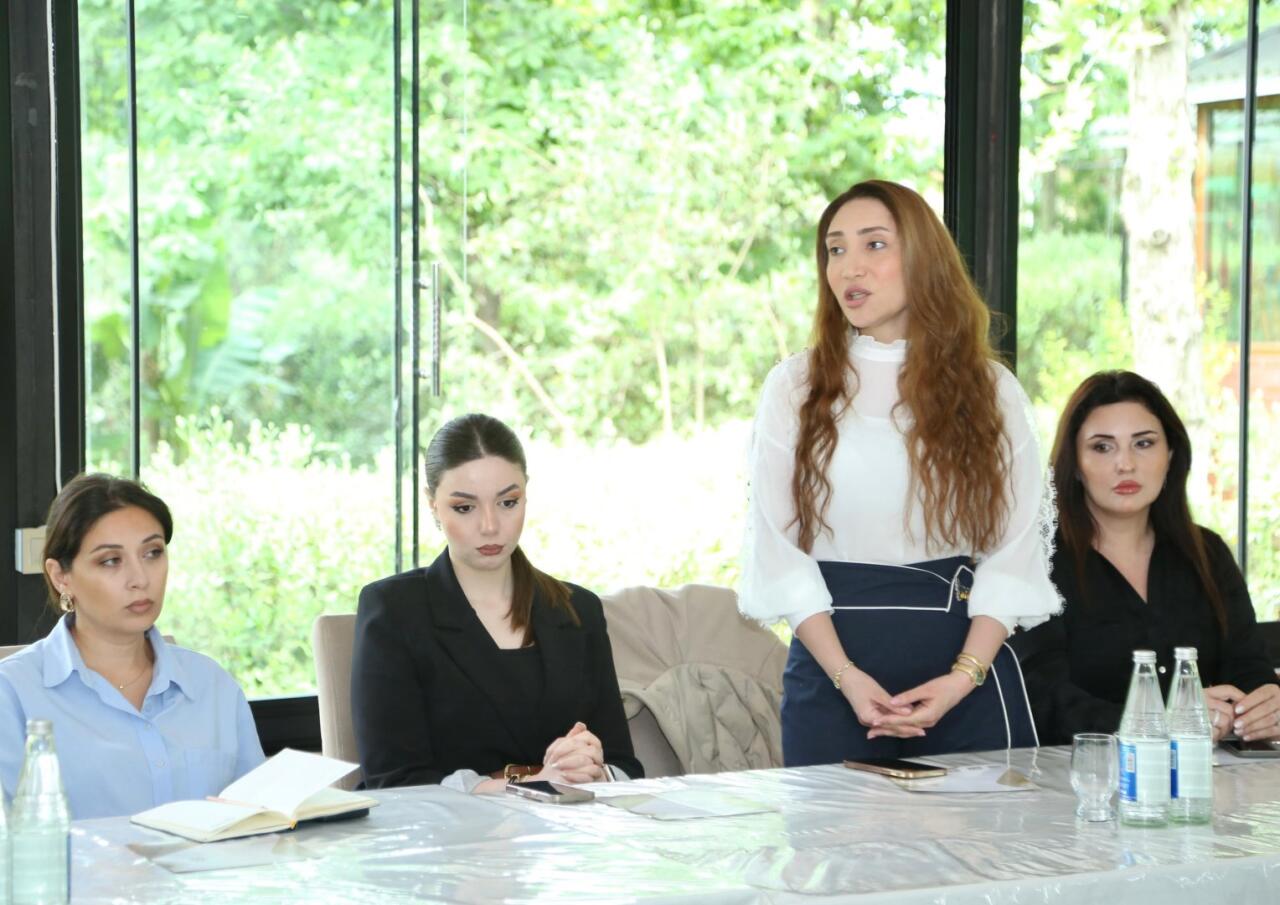 Əqli Mülkiyyət Agentliyinin mütəxəssisləri KOBİA-nın sahibkarlarla Lənkəranda keçirdiyi görüşdə iştirak ediblər