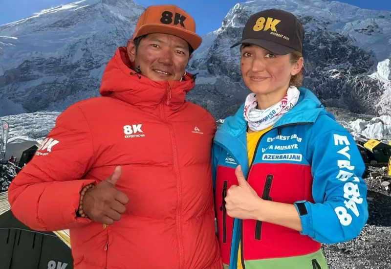 Azərbaycanlı qadın “Everest”i fəth etdi