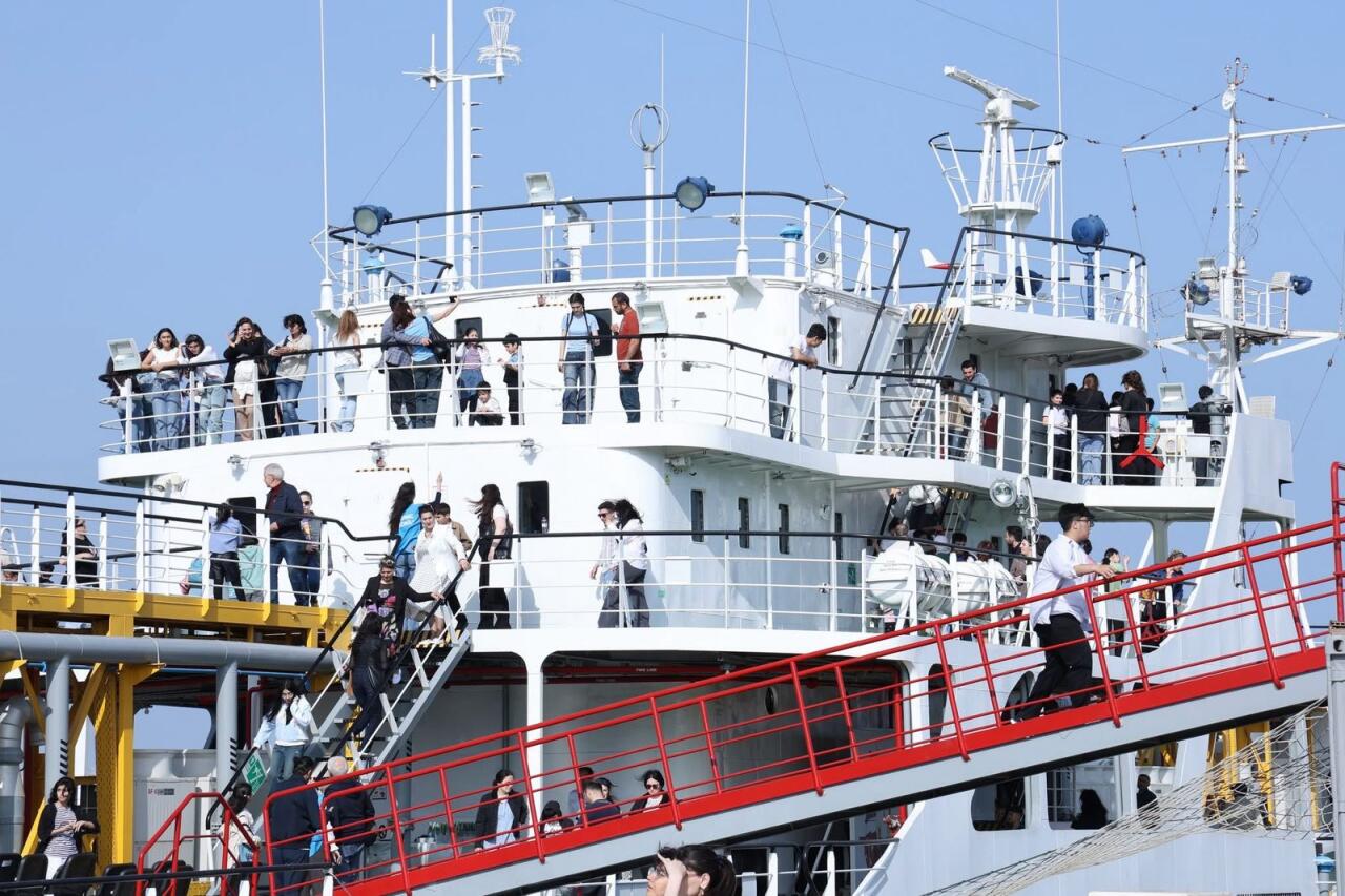 В Баку прошло реалити-арт-шоу на палубе легендарного корабля