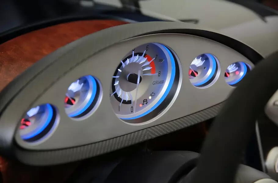 Фирма Automobili Mignatta представила аналоговый спидстер Rina с мотором от Ford Mustang