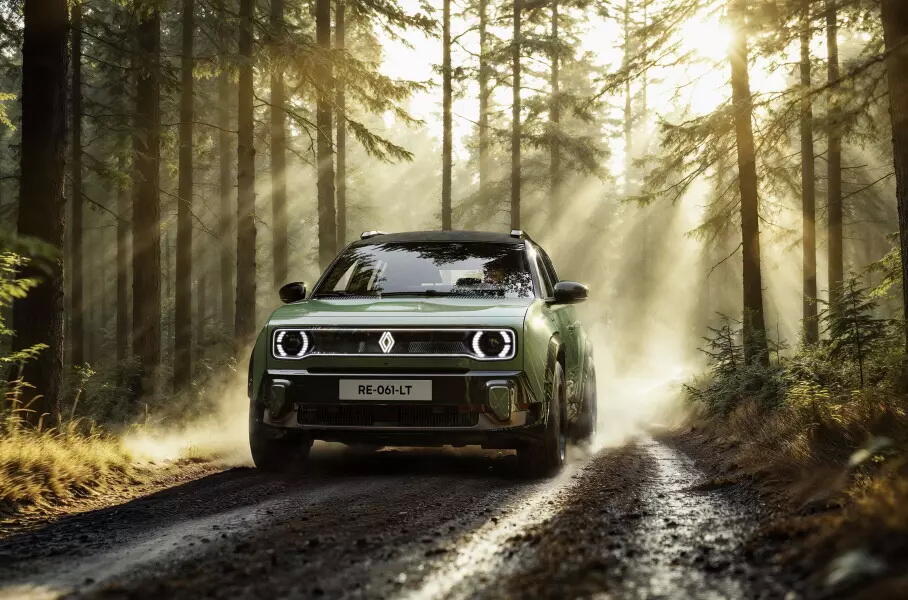 Renault 4 стал полноприводным