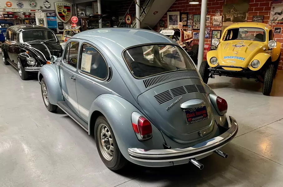 На торги выставили 53-летний Volkswagen Beetle